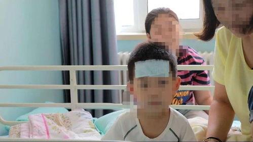 祖孙吃瓜,一场别开生面的吃瓜盛宴