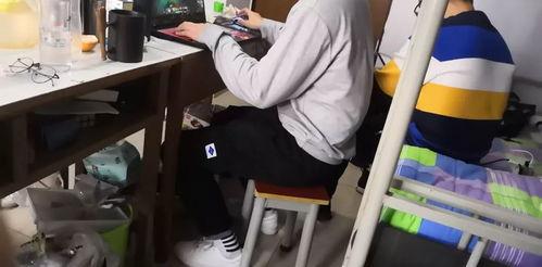 表哥吃瓜扫楼小说,揭秘都市风云背后的秘密